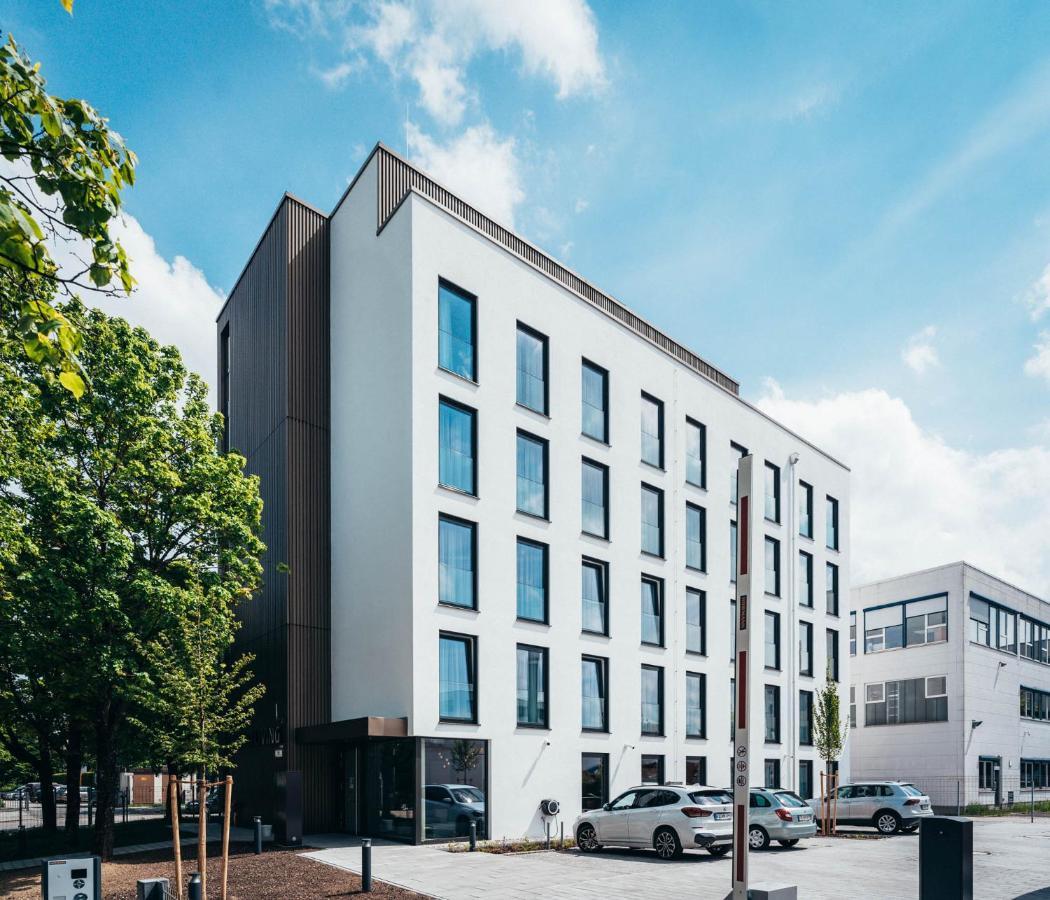 Kalm - East 4* München