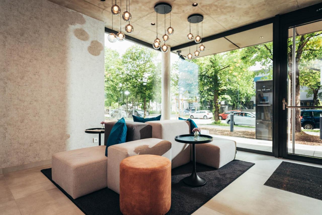 Smartliving Aparthotel 4*